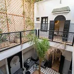 Riad étoile ocre